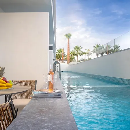 Aparthotel Luminous Luxury Living