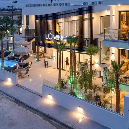 Luminous Luxury Living Aparthotel Kallithea (Chalkidiki)
