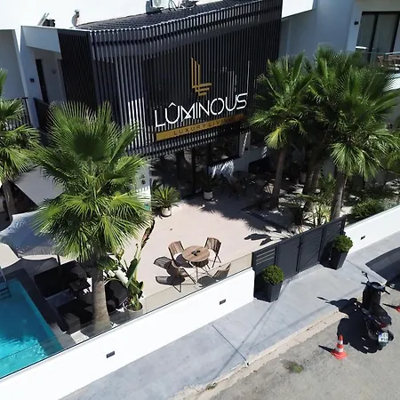 Luminous Luxury Living Apartmanhotel Kallithea (Chalkidiki)