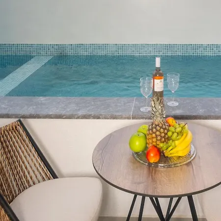 Luminous Luxury Living Ξενοδοχείο με διαμερίσματα