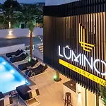 Luminous Luxury Living 4*