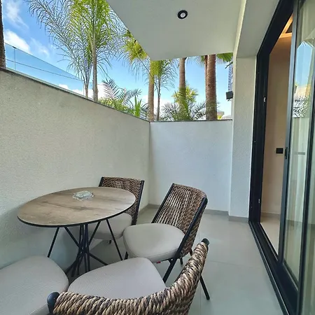 Luminous Luxury Living 아파트호텔 Kallithea (Chalkidiki)
