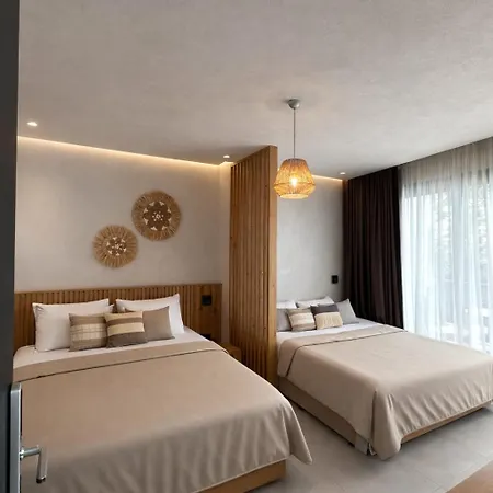 Luminous Luxury Living Aparthotel 4*