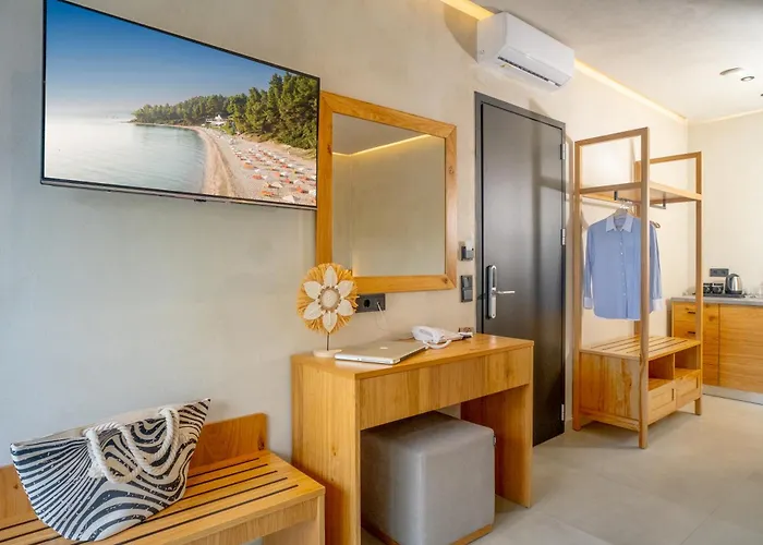 Luminous Luxury Living 4* Kallithea (Chalkidiki)