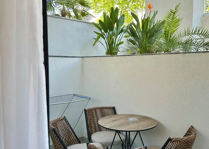 Апарт-отель Luminous Luxury Living Kallithea (Chalkidiki)