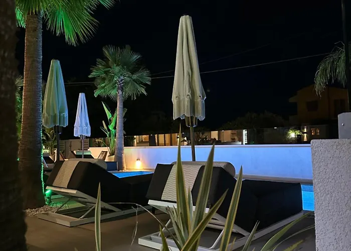 아파트호텔 Luminous Luxury Living Kallithea (Chalkidiki)