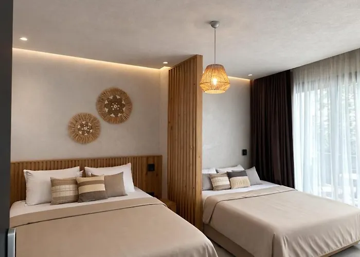 Luminous Luxury Living 아파트호텔 4*